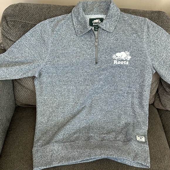 Roots Original Half Zip, size small - Picture 1 of 2